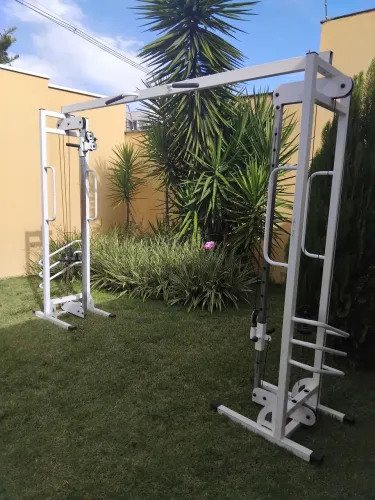 Aparelhos de musculação/academia profissional