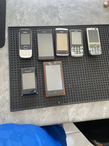LOTE CELULARES NO ESTADO PARA RETIRADA DE PECAS