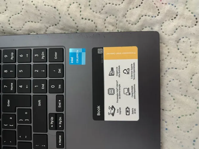 Samsung Galaxy Book 128GB + Windows 10  - Tela no Full HD - para vender rápido 