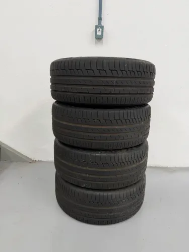 Pneus 235/40 R19