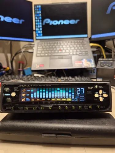 Equalizador Pioneer DEQ-7200 Revisado com Iluminação em LED
