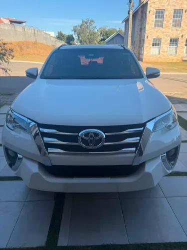 Toyota Hilux SW4 SR 4X2 2.7/ 2.7 Flex 16V Aut. 2017