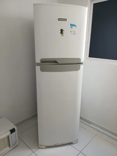 Geladeira Continental frost free 394L
