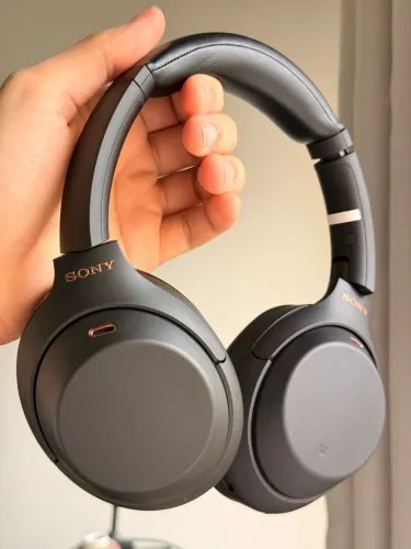 Sony WH-1000XM4 