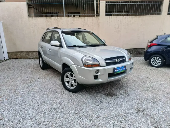 Hyundai Tucson 2.0 16V Aut. 2012