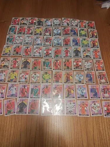 Kit 80 figurinhas