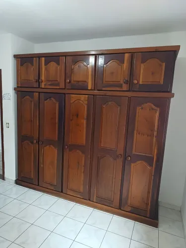 Guarda-Roupa Estilo Colonial