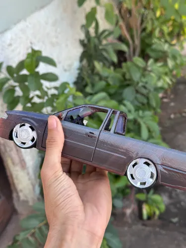 Miniatura saveiro surf