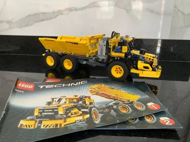 LEGO Technic 8264 Hauler Articulado - Raro 2009