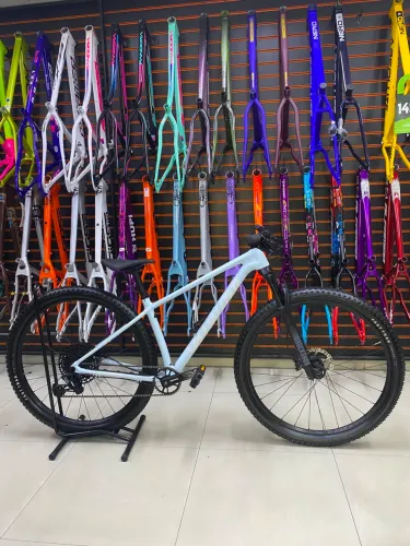 Specialized Chisel Hardtail MTB Aro 29 Tamanho 15/16 (S) - Nova
