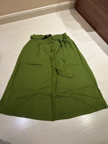 Saia midi verde
