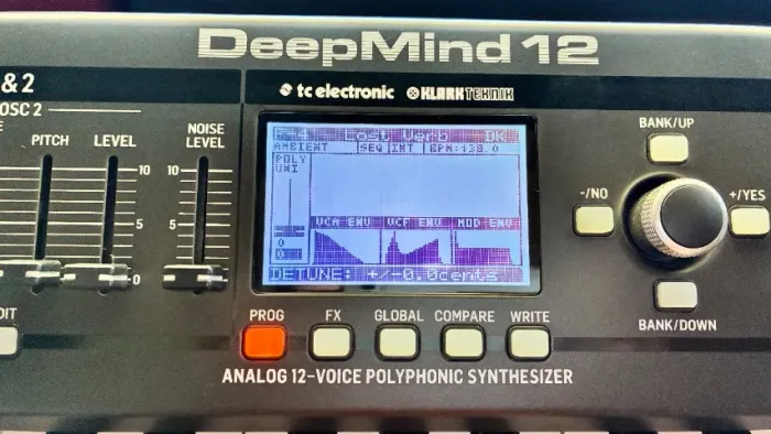 Behringer Deepmind 12 - estado de zero