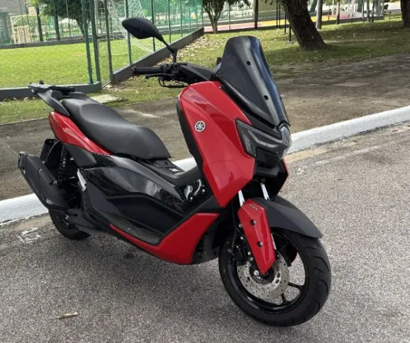 NMax 160 ABS Connected - praticamente zero.