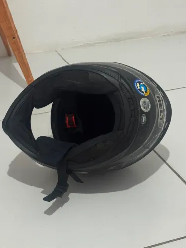 Capacete em bom estado