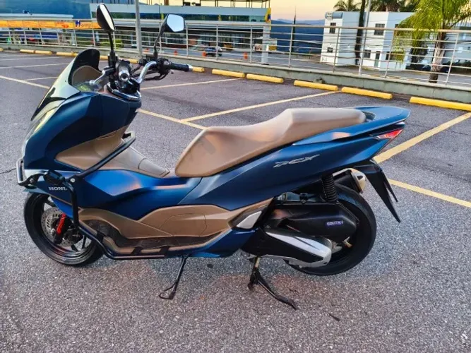 PCX DLX 160 | 2023 | AZUL