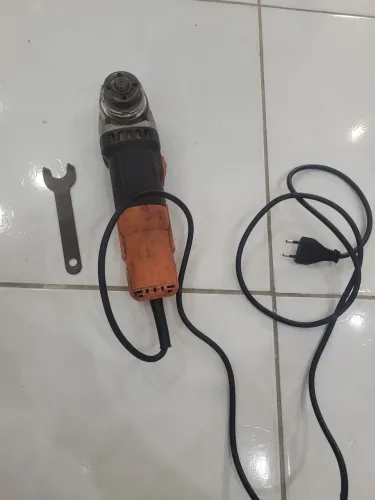 Esmerilhadeira