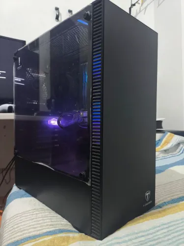 PC Intel I7, 22GB RAM, NVIDIA GeForce GTX1070 TI