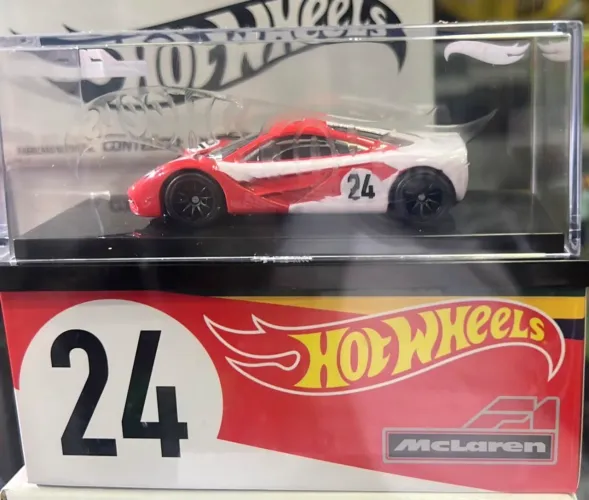 Hot Wheels RLC McLaren P1