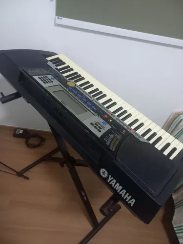 TECLADO YAMAHA PSR 540