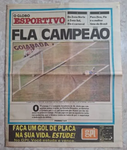 Jornal Globo Esportivo Flamengo Campeão Brasileiro 1982 com Pôster <br>Brasileiro 82 Pôster