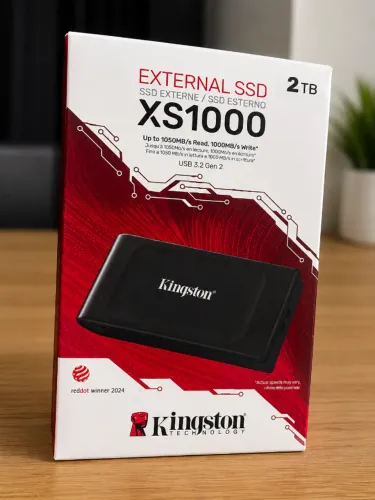 SSD Externo Kingston 2TB Portátil XS1000 - Preto