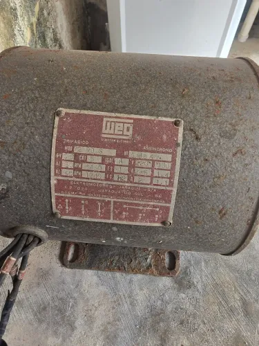 Motor weg 0,5 cavalos trifásico