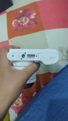 Camera NX1000