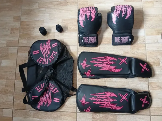 Vendo kit de muay thai