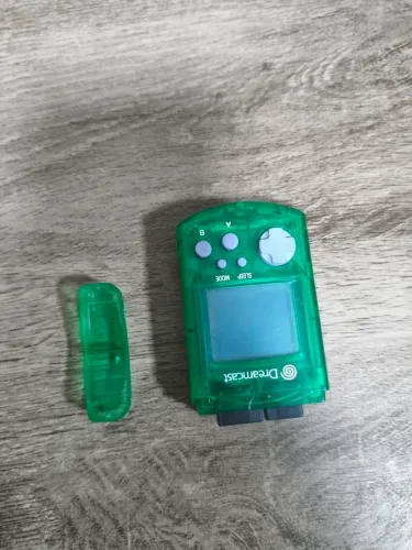 Vmu dreamcast verde original com tampinha