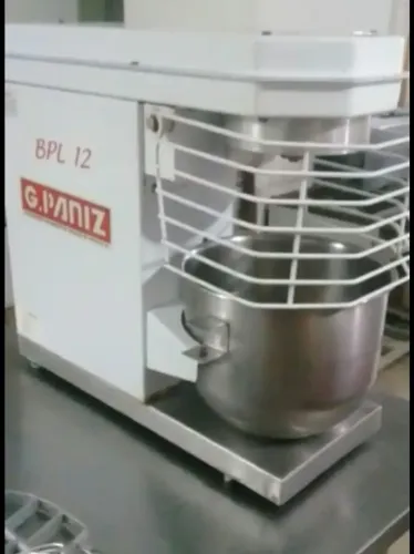 Batedeira planetária G paniz bpl 12