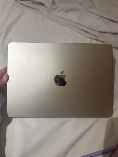 MacBook Air M4, 2025, 13?, 100% bateria