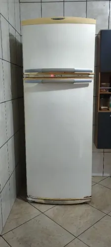 Geladeira Brastemp 375l