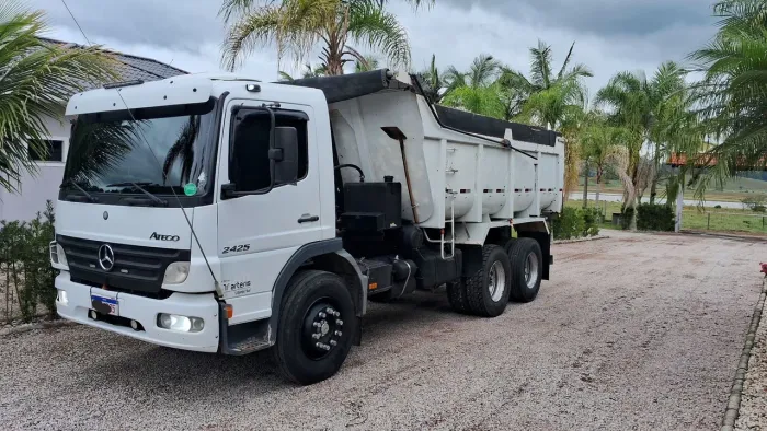 Mercedes atego 2425