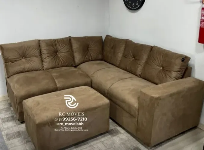 Sofá de Canto com Puff Material suede D33 Confortável Direto da Fábrica | Entrega Rapida