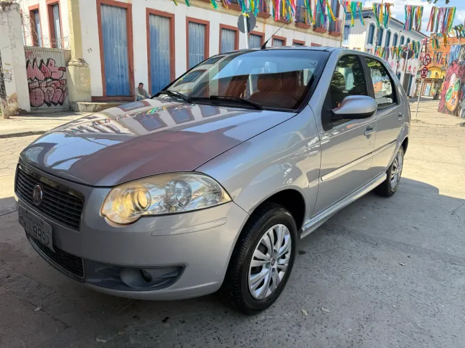 Fiat Palio ELX 1.0 Fire/30 Anos F. Flex 8V 4P 2011