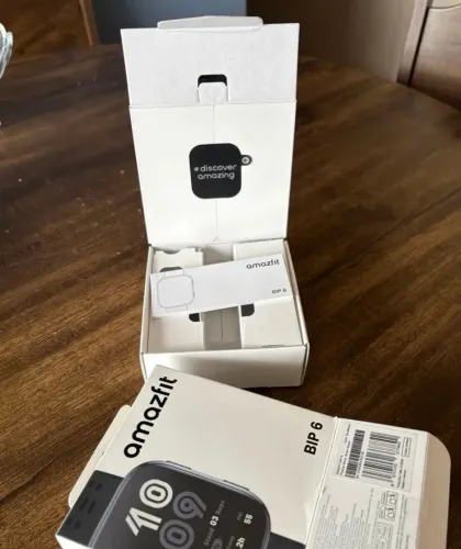 AMAZIFIT BIP 6