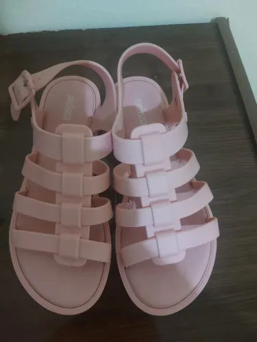 Sandália Melissa n.35 semi-nova