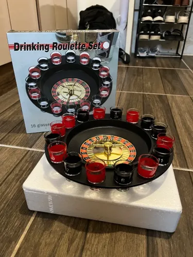 Jogo Cassino Shot Com Roleta 16 Copos Bebida Drink Destilado Roleta Alcoolica