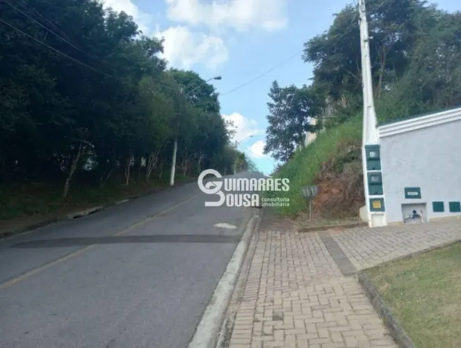 TERRENO À VENDA NO MIRANTE DAS ESTRELAS EM VINHEDO  SP
