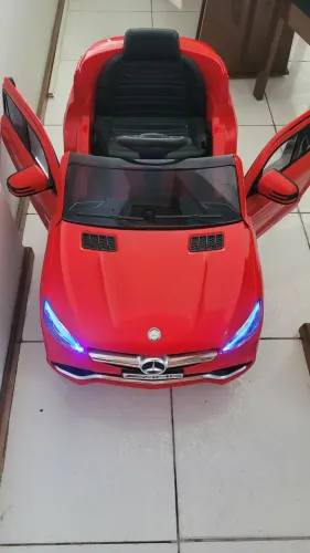 Carrinho elétrico com controle remoto