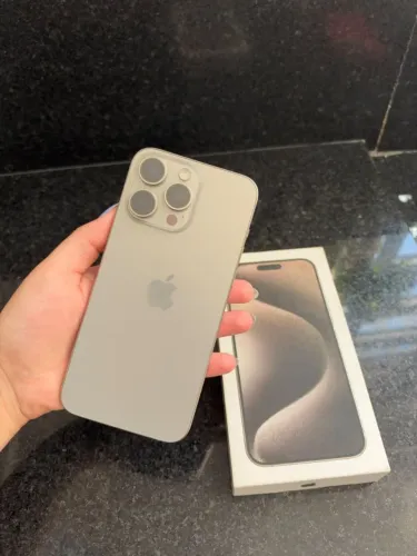 Iphone 15 Pro Max 256GB na caixa - Natural Titanium
