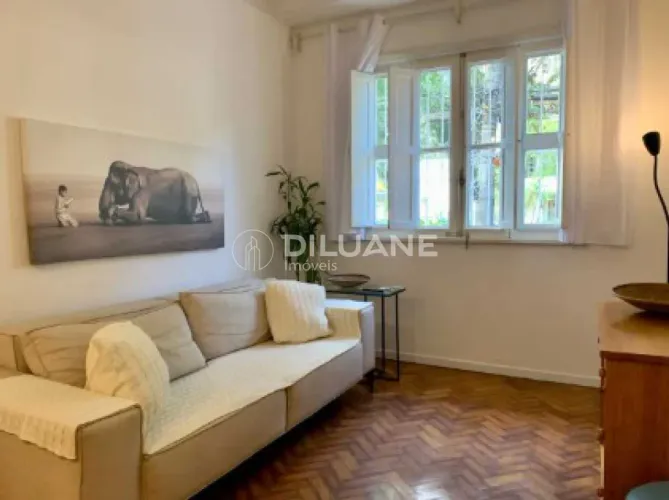Apartamento : / Residencial / Gávea