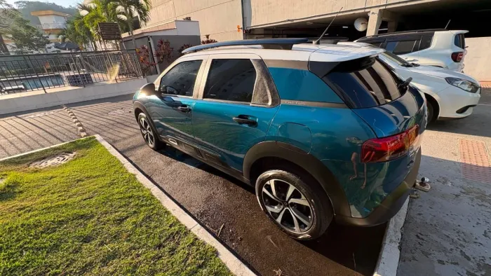 Citroen C4 Cactus Shine Pack 1.6 Turbo Flex Aut. 2019