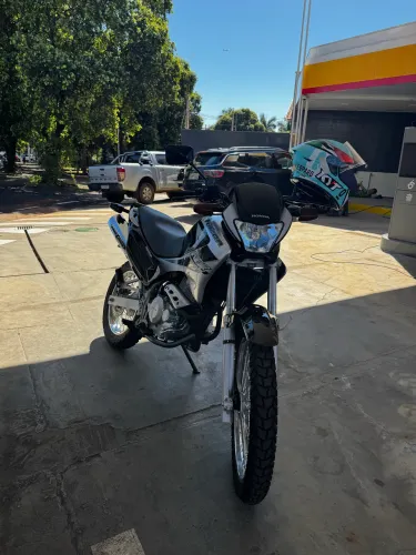 NX4 Falcon - relíquia ! Pronta para rodar sem dor de cabeça.