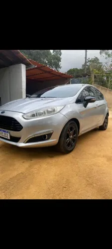 Ford Fiesta 1.5 16V Flex Mec. 5P 2014