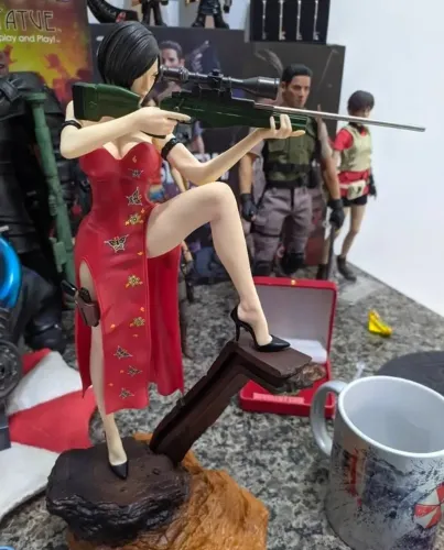 Ada Wong Resident Evil 4 Estatueta