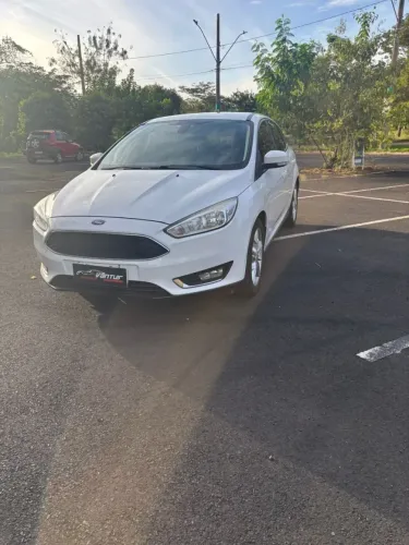 Ford Focus 1.6 S/se/se Plus Flex 8v/16v 5P 2018
