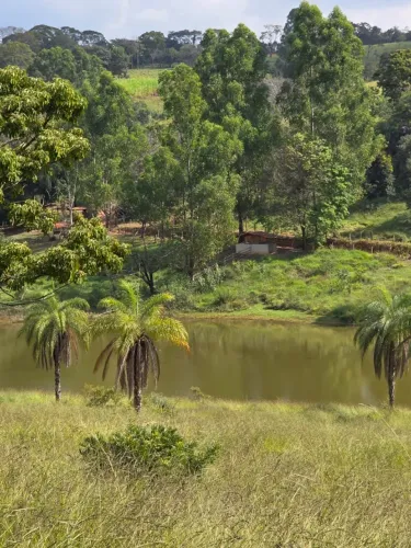 CHÁCARA EM MATEUS LEME 