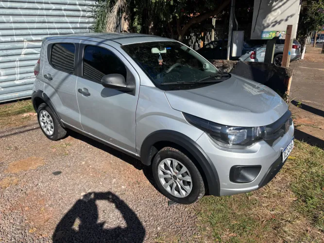 Fiat Mobi Like 1.0 Fire Flex 5P. 2022