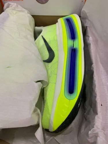 Nike vomero premium volt tint sapphire ORIGINAL